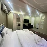 Aparthotel Sevil Star